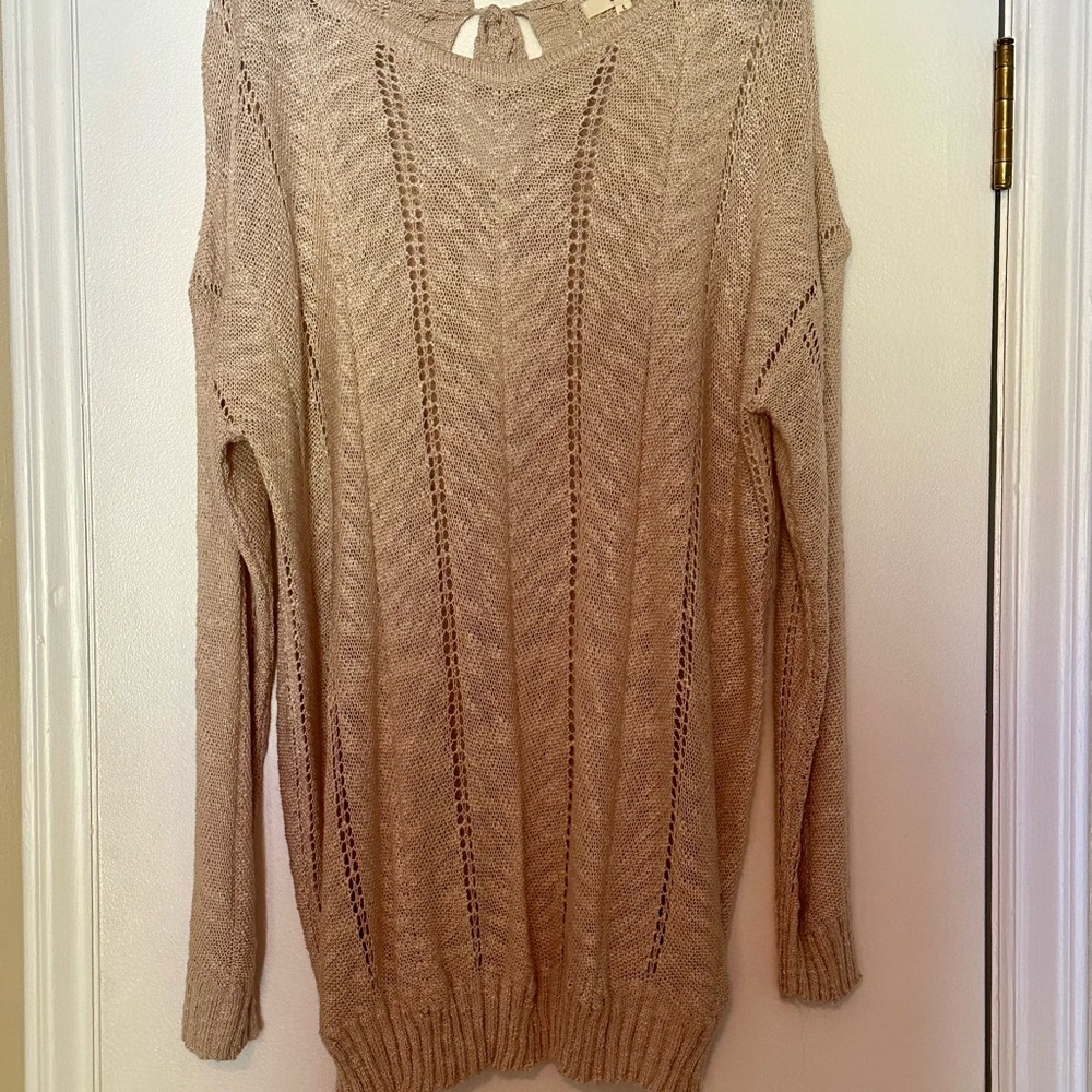Easel Tie-back Sweater